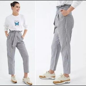 🤍 Urban Outfitters Gianna Striped High-rise Paperbag Trousers